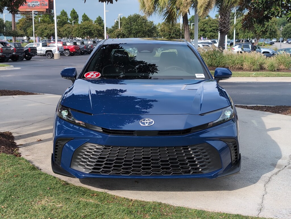 Certified 2025 Toyota Camry SE Sedan