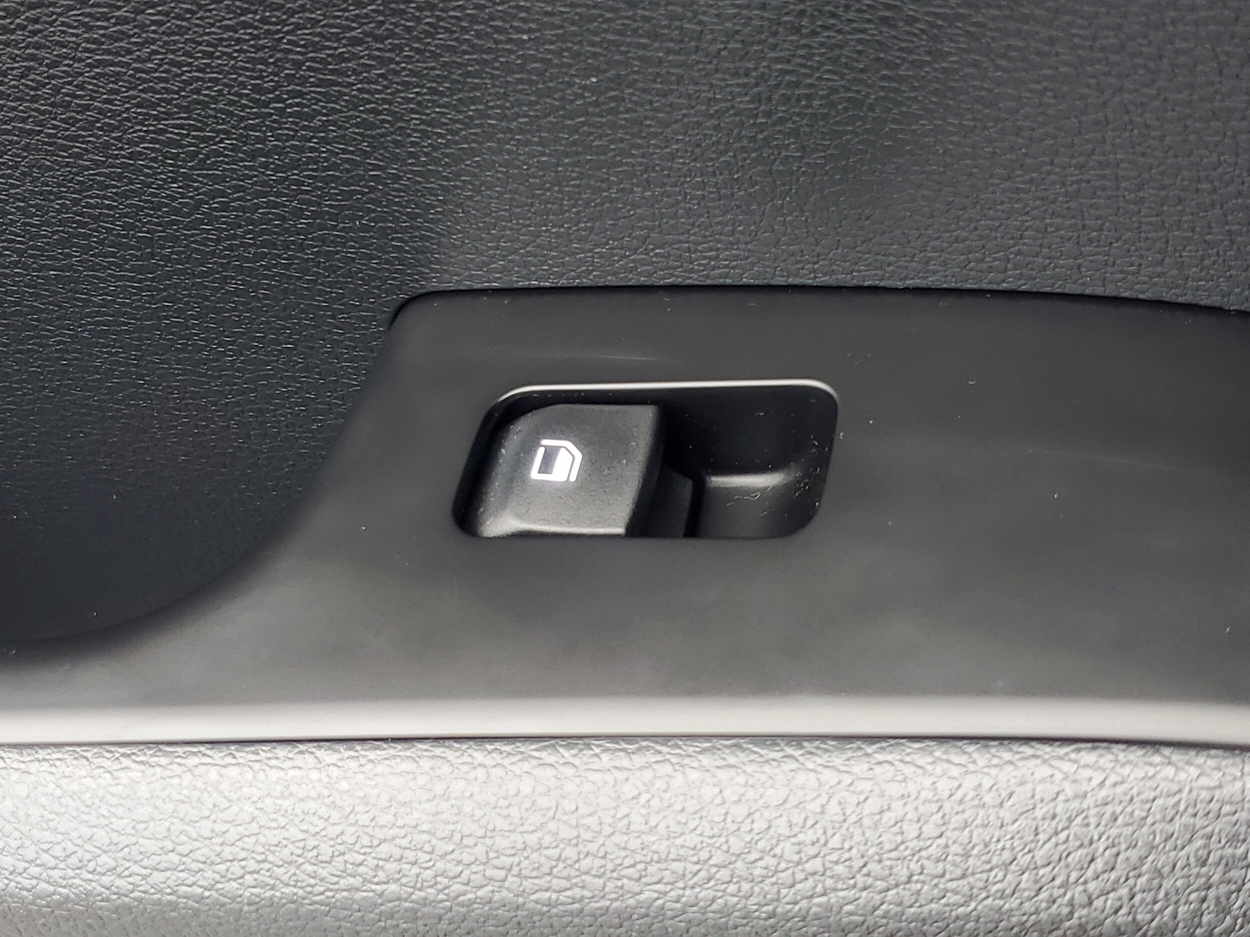 2023 Kia Soul LX - Photo 16