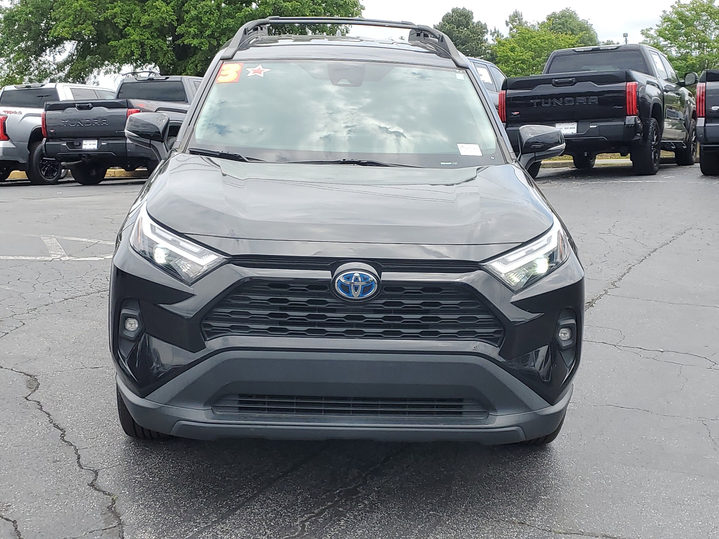 2023 Toyota RAV4 Hybrid photo 2