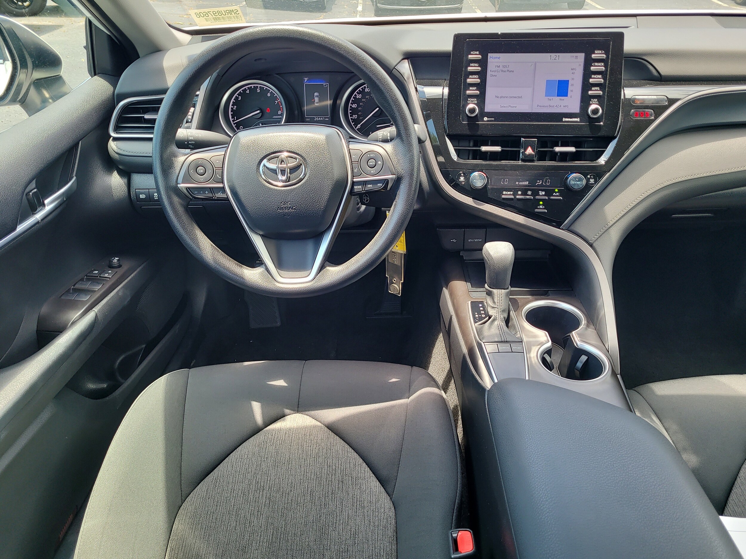 2024 Toyota Camry LE - Photo 13