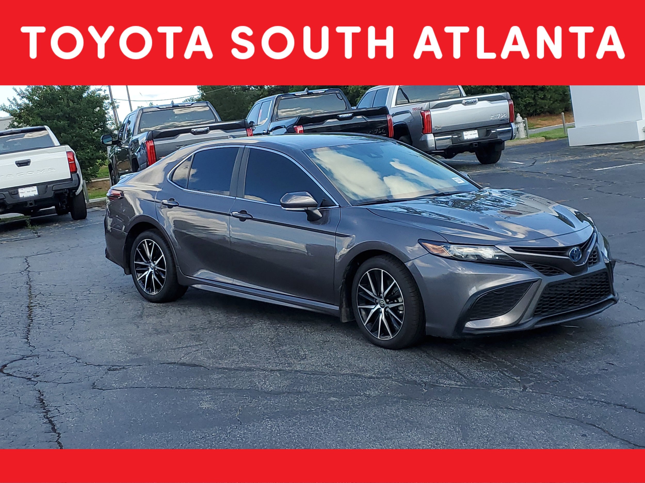 2023 Toyota Camry SE