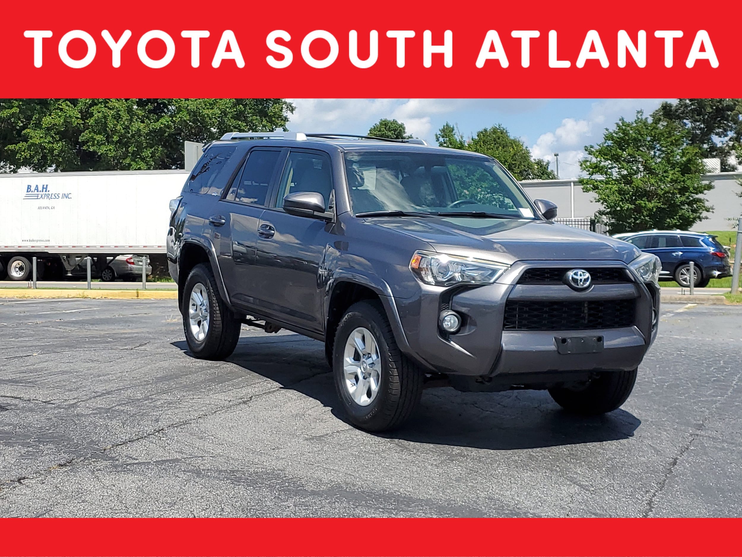 2015 Toyota 4Runner SR5's photo