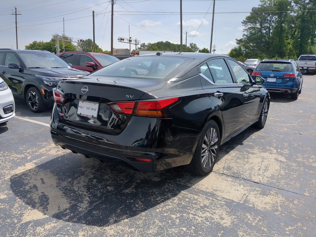 Used 2023 Nissan Altima 2.5 SV Sedan