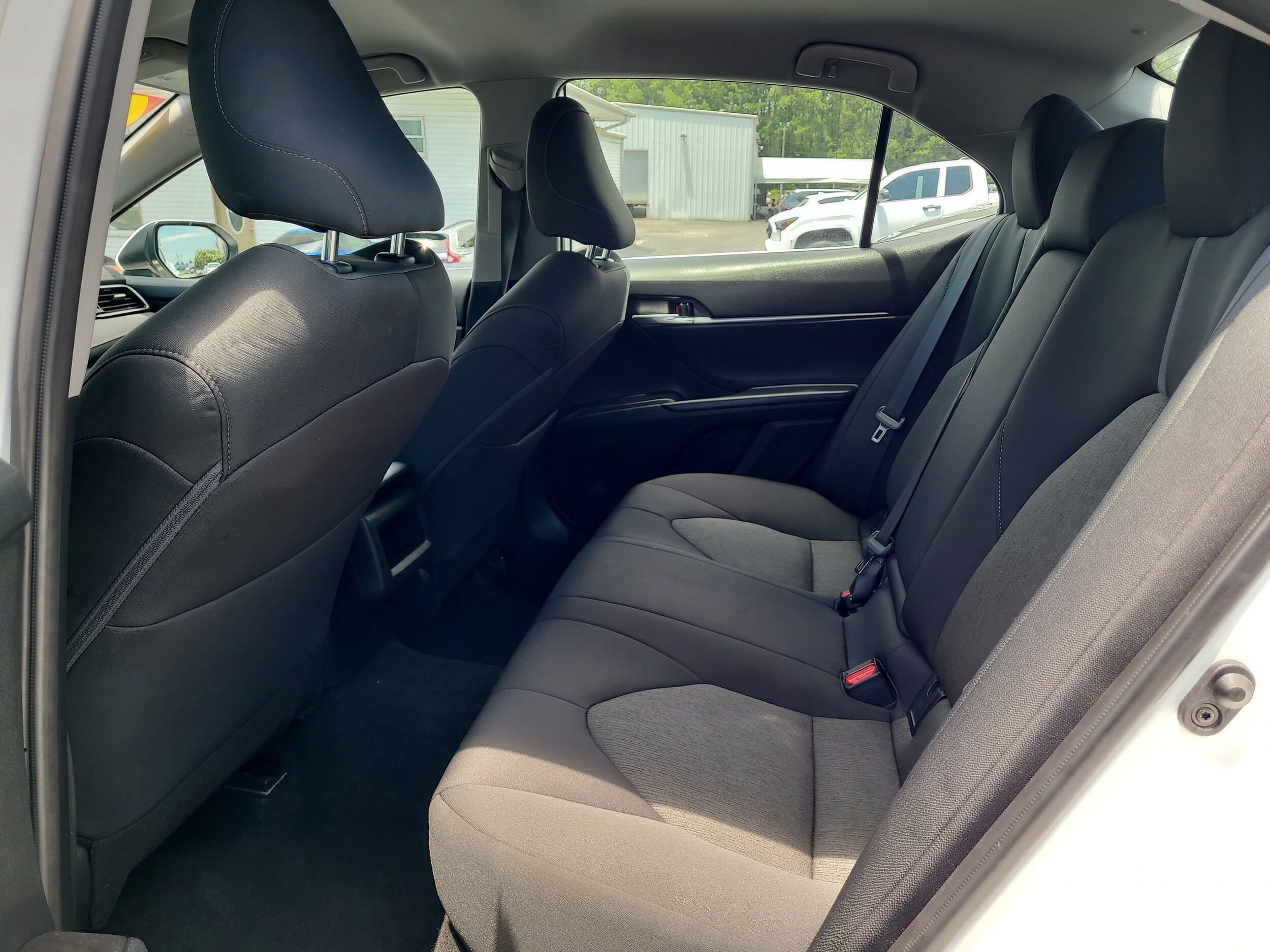 2024 Toyota Camry LE - Photo 10