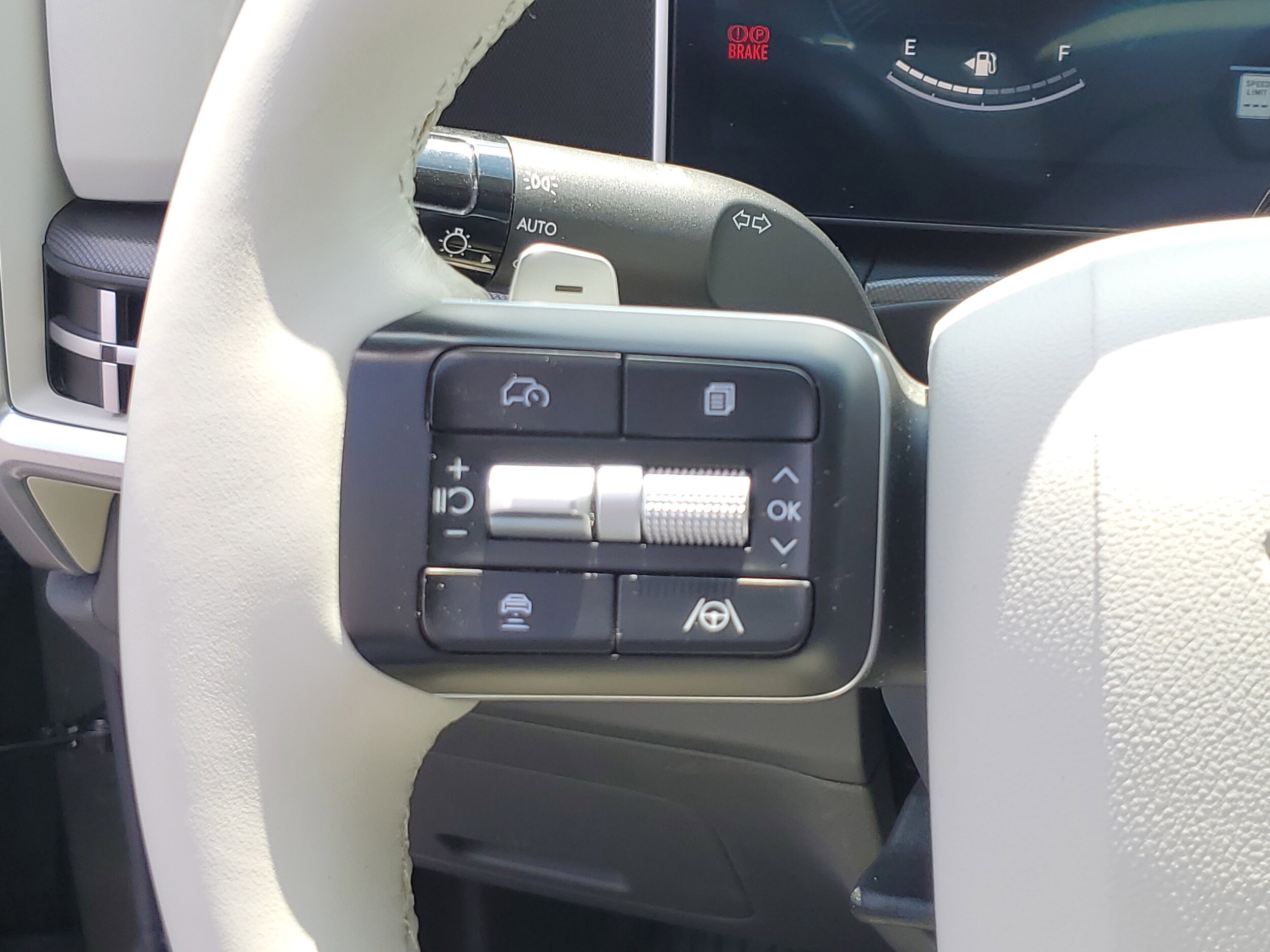 2025 Hyundai Santa Fe SEL - Photo 27