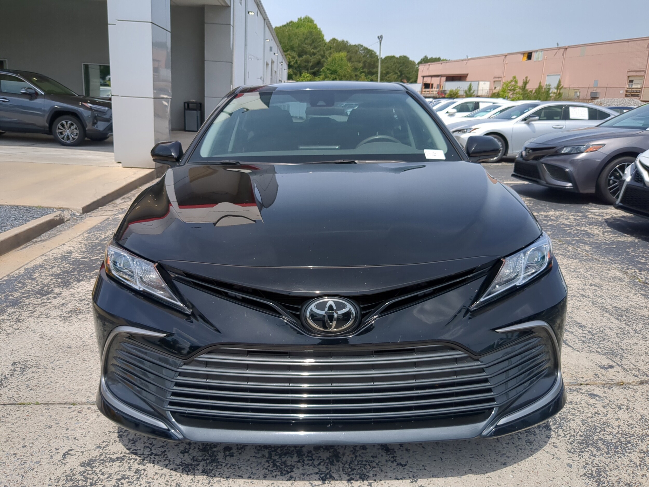 2023 Toyota Camry LE photo 2