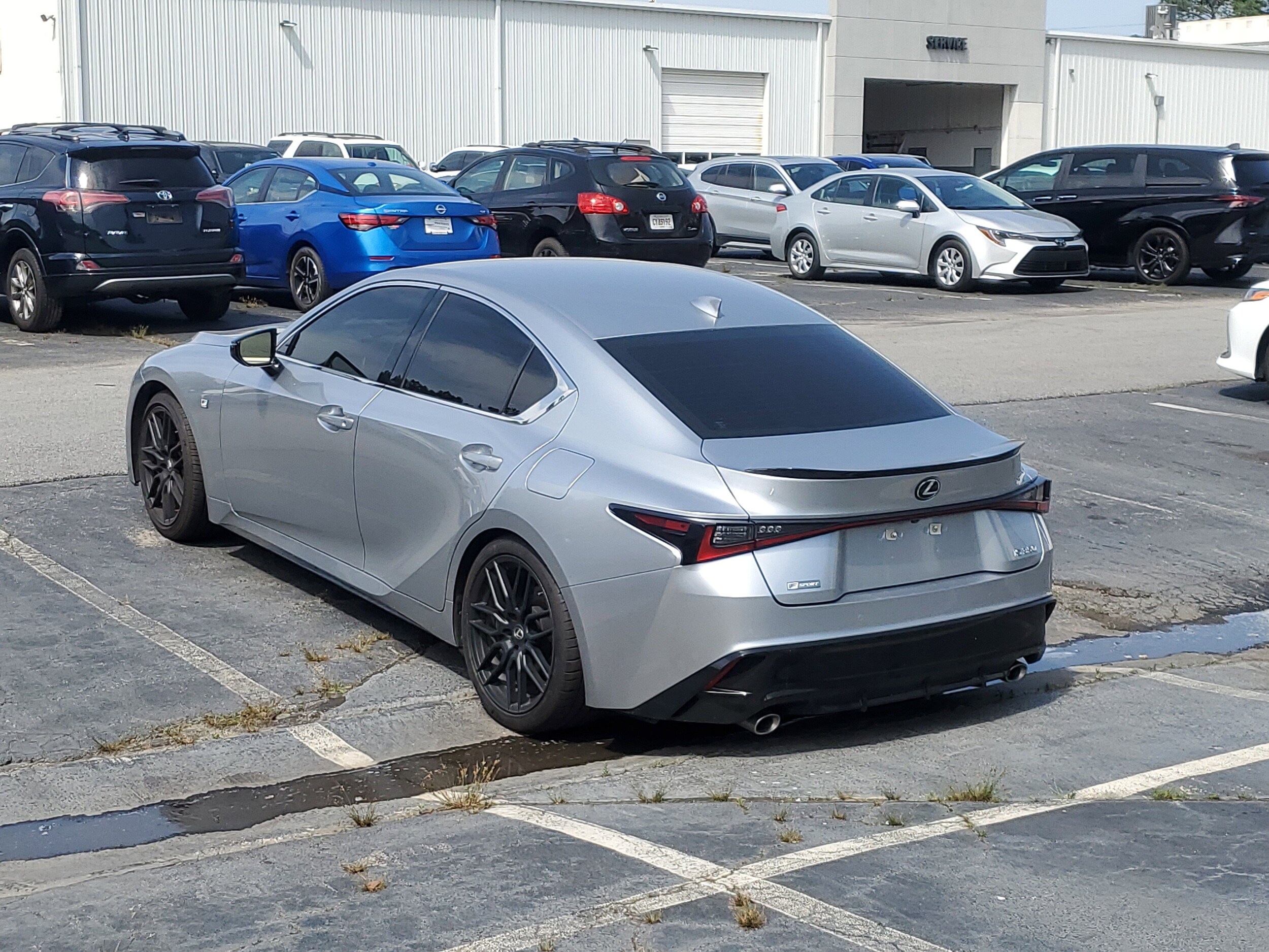 2021 Lexus IS 350 F SPORT photo 4