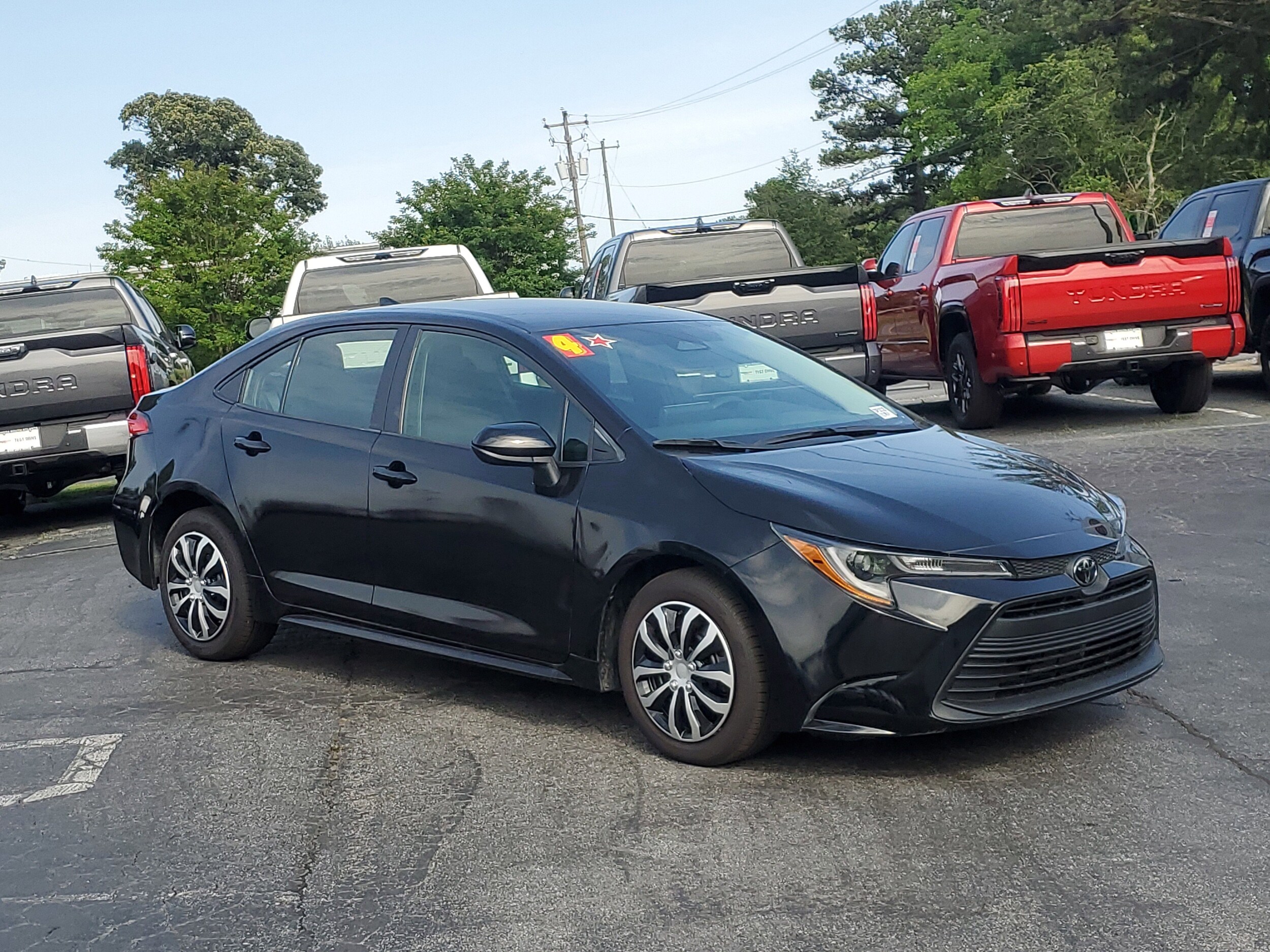 2024 Toyota Corolla LE photo 3