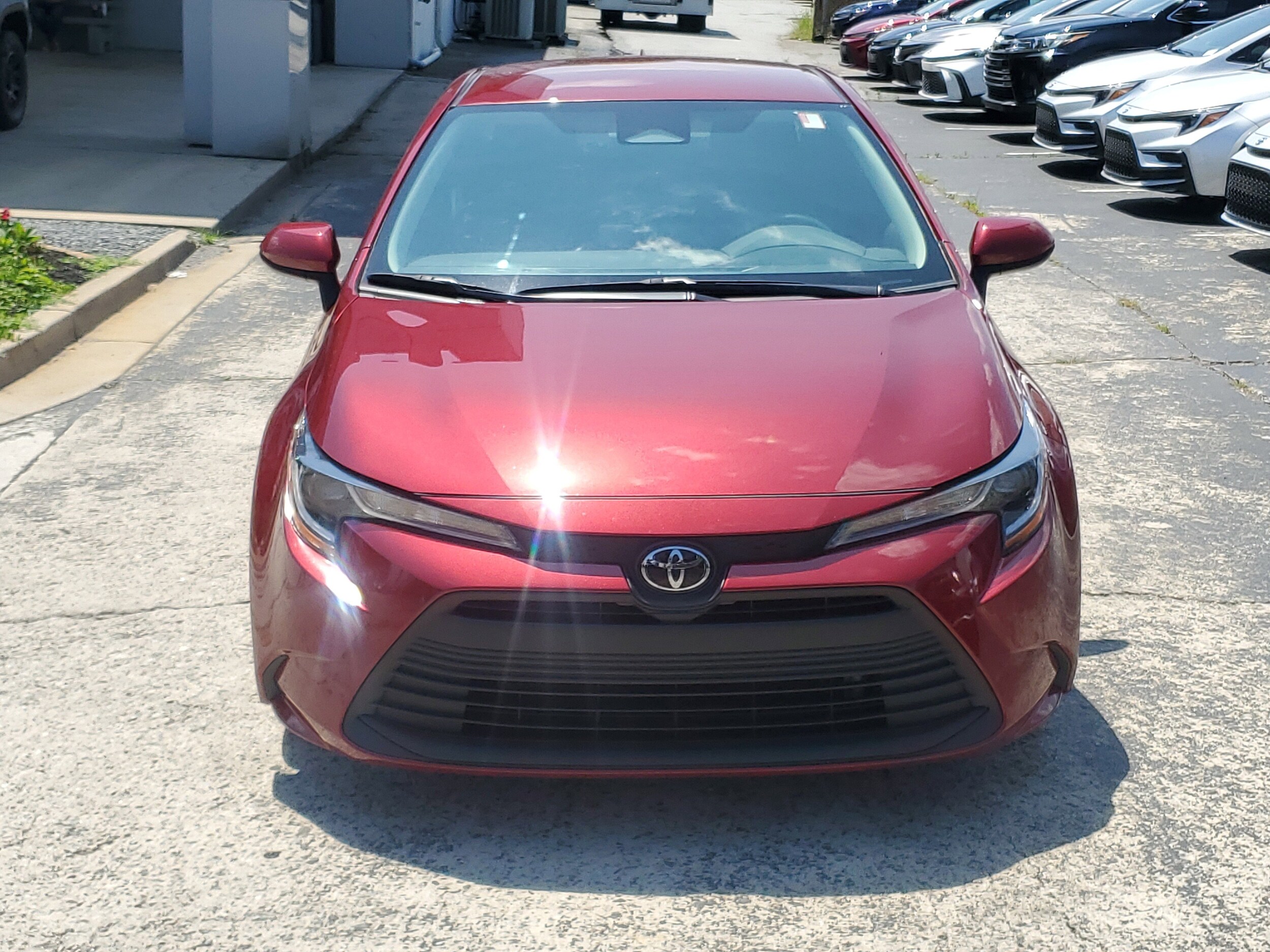 2024 Toyota Corolla LE photo 2