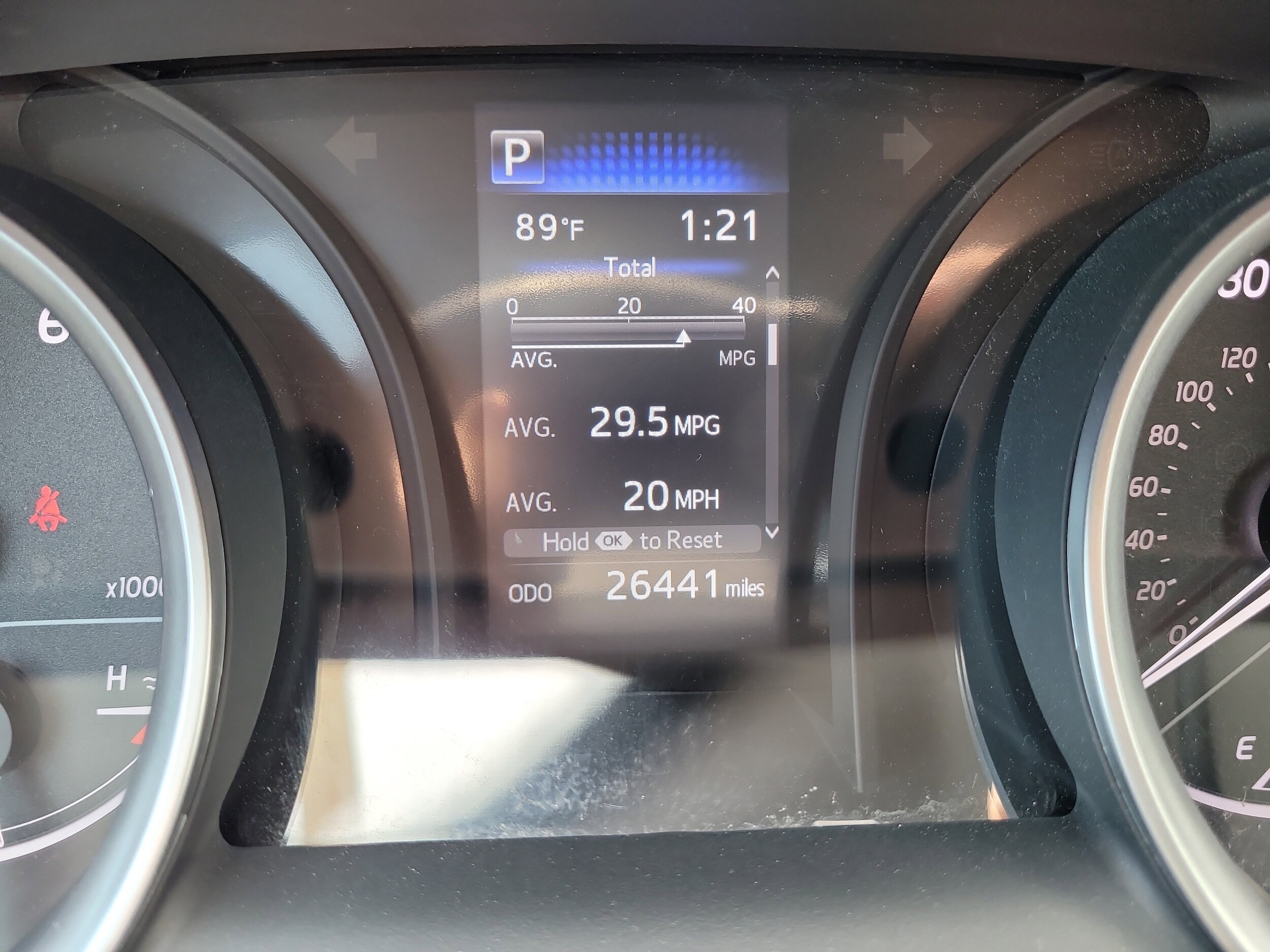 2024 Toyota Camry LE - Photo 22