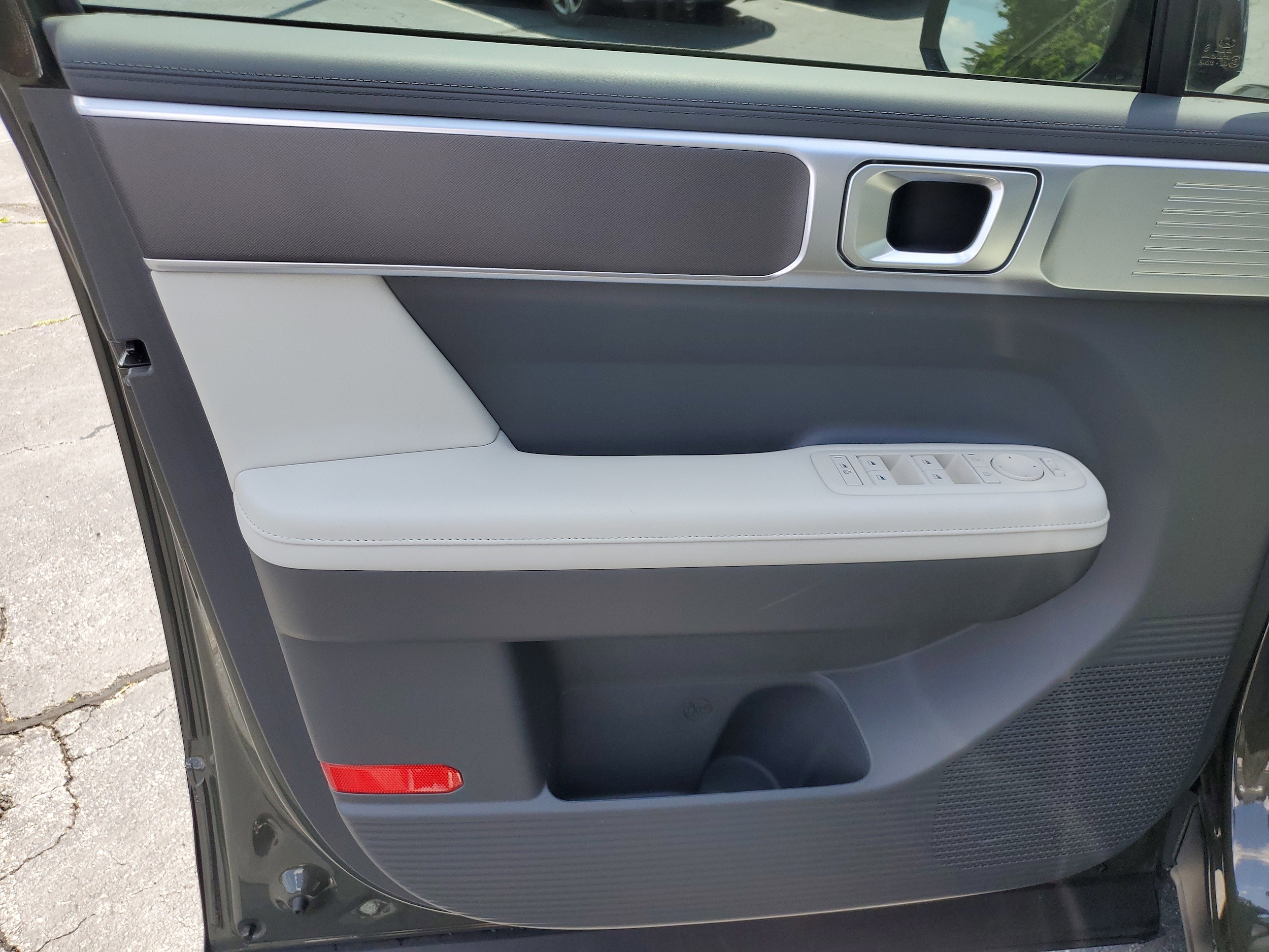 2025 Hyundai Santa Fe SEL - Photo 22