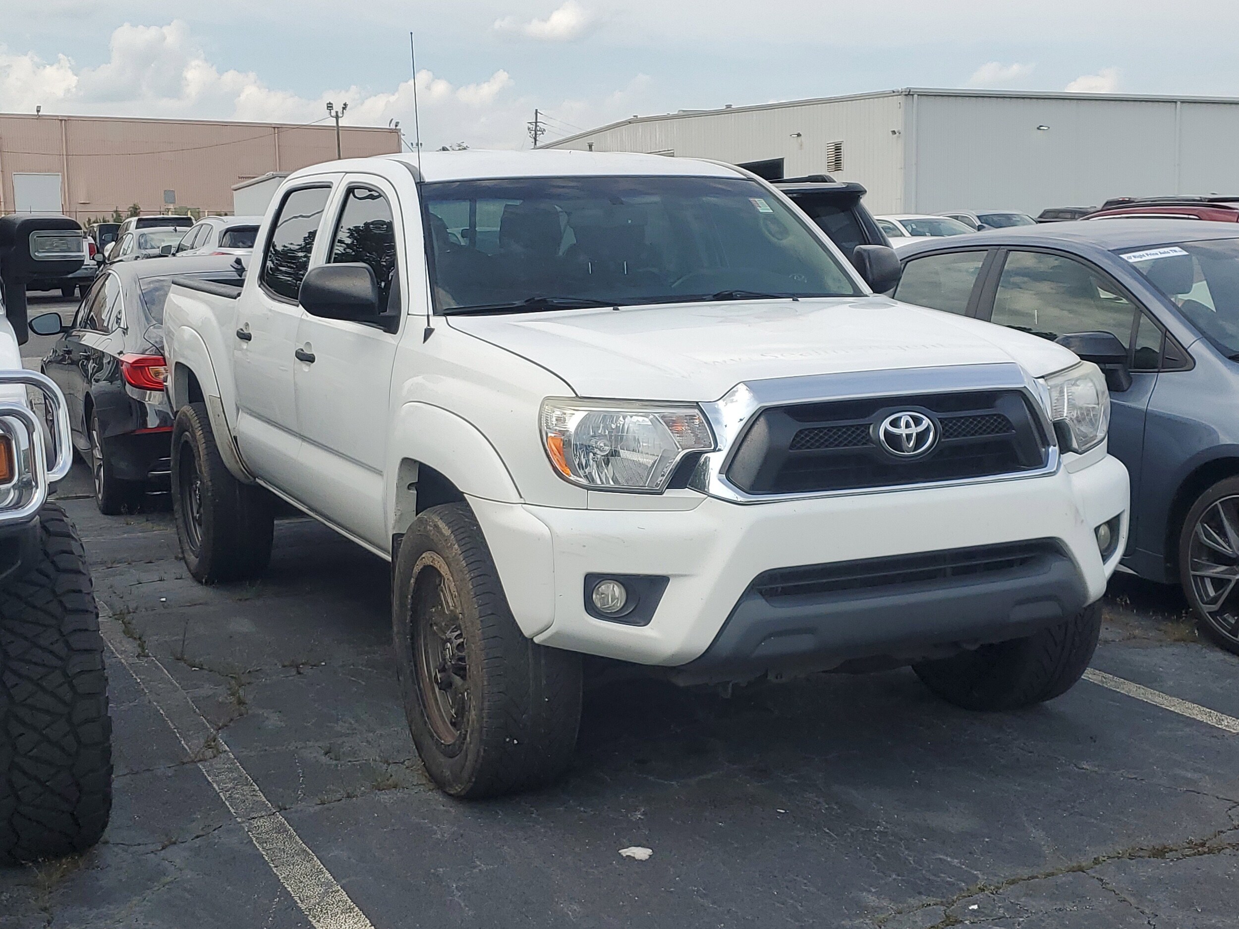 2015 Toyota Tacoma Double Cab V6 PreRunner photo 3