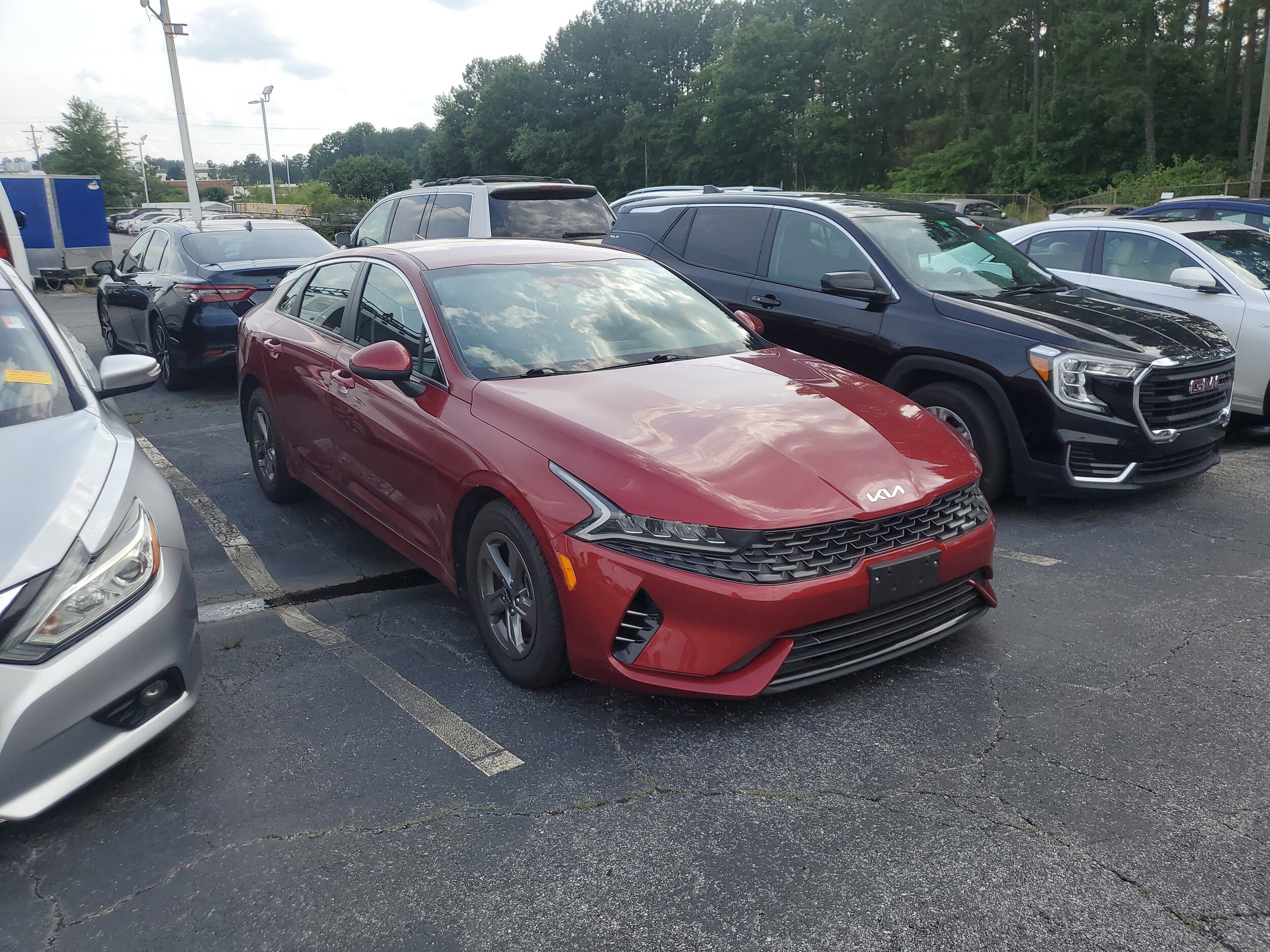2023 Kia K5 LXS photo 2
