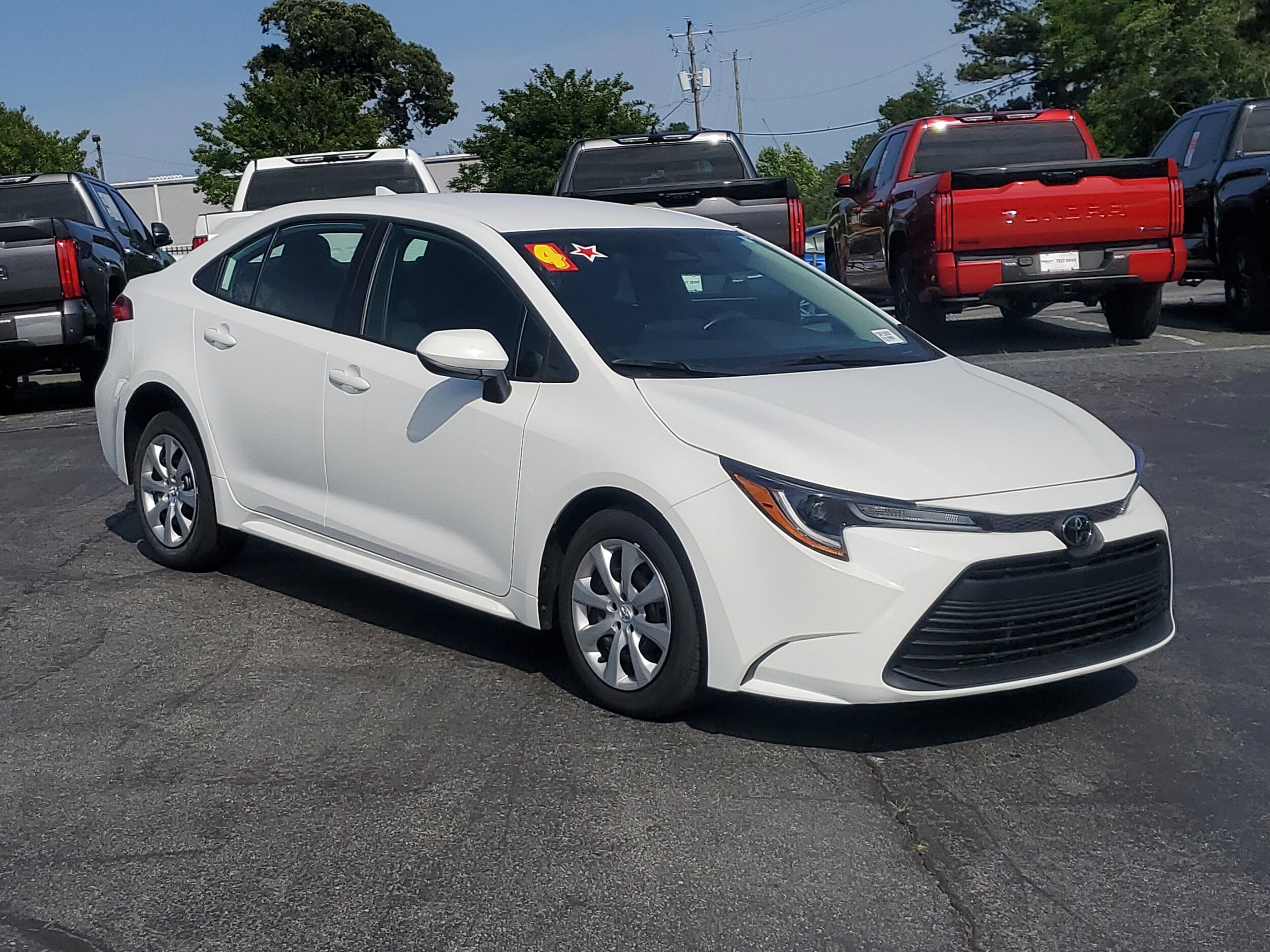 2024 Toyota Corolla LE photo 3