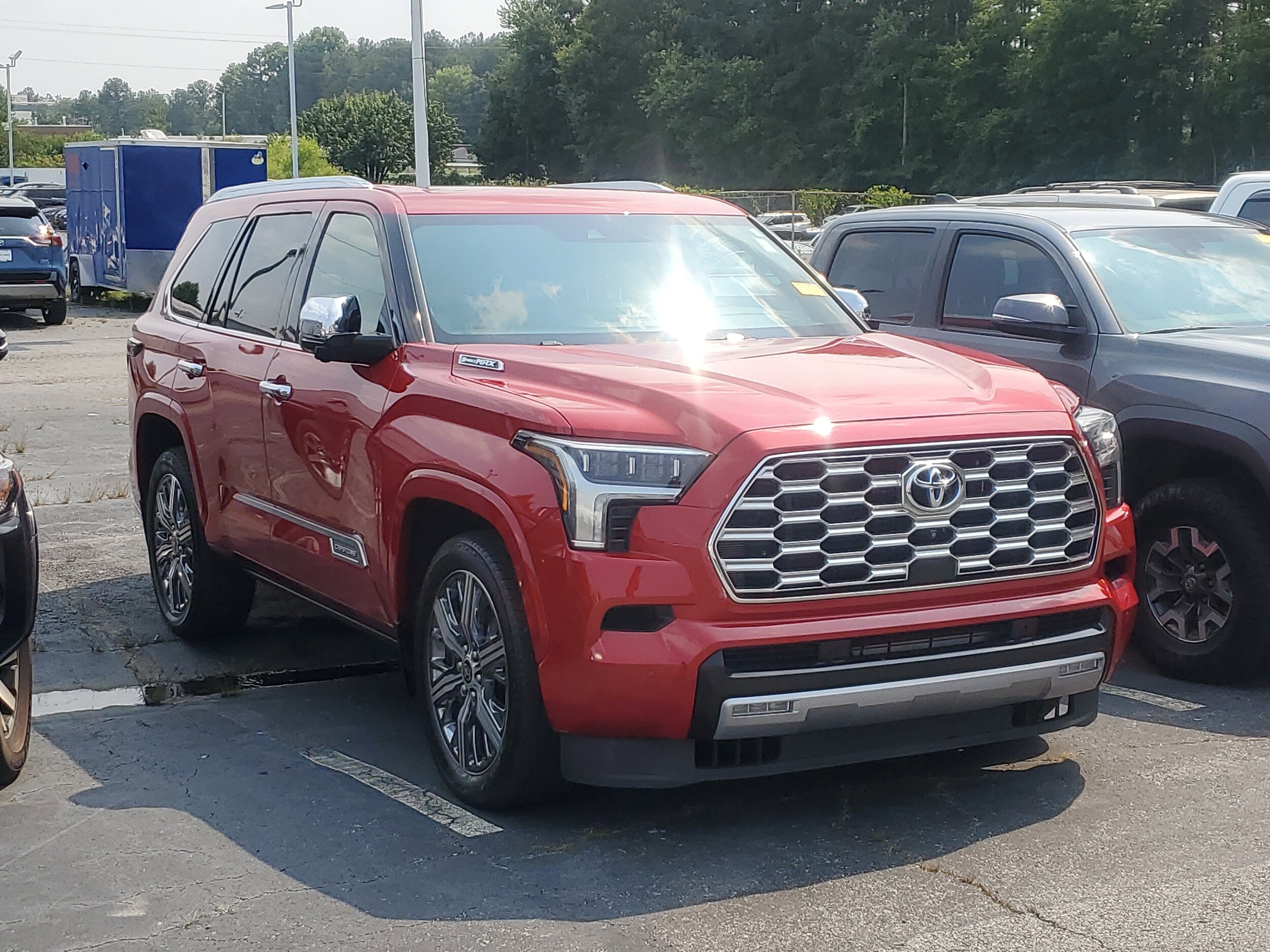 2023 Toyota Sequoia Capstone photo 3