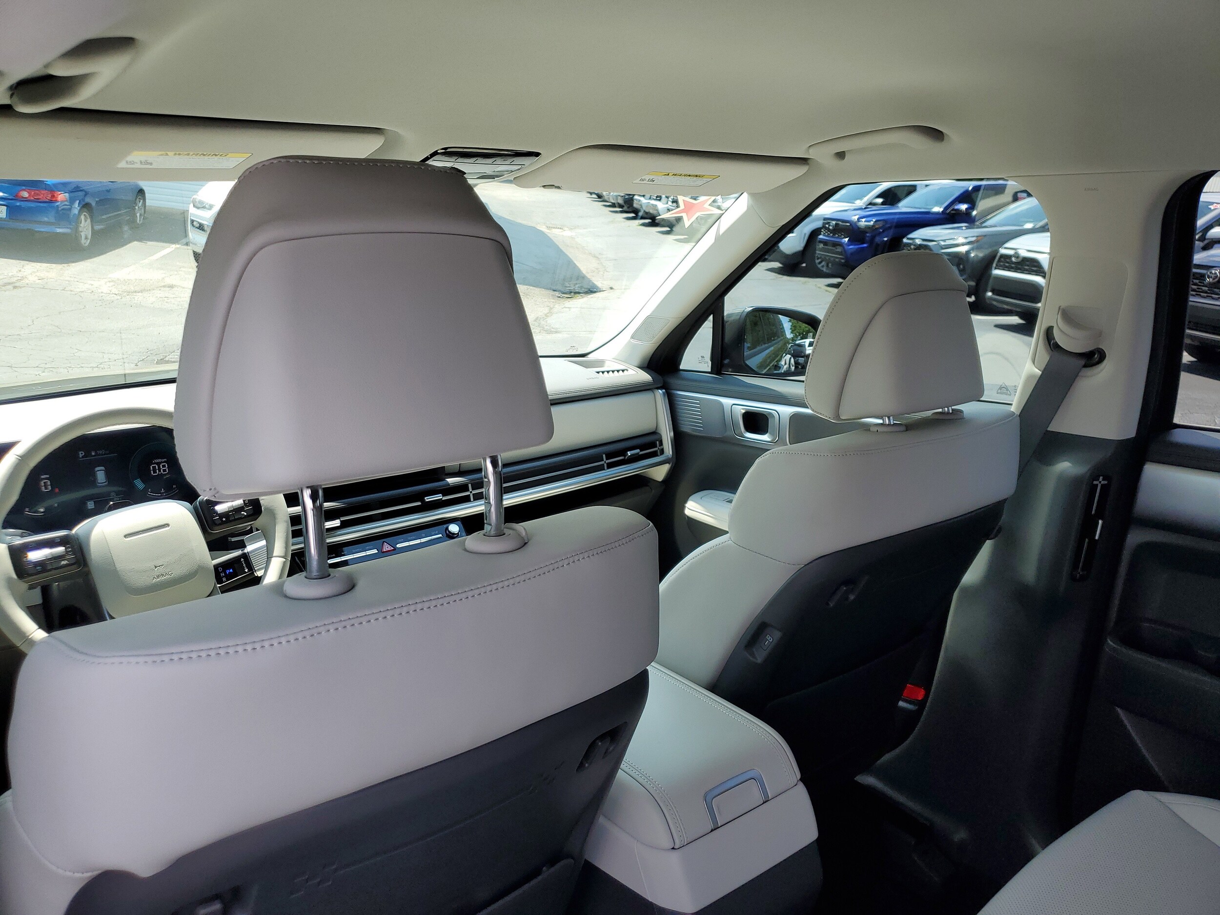 2025 Hyundai Santa Fe SEL - Photo 11