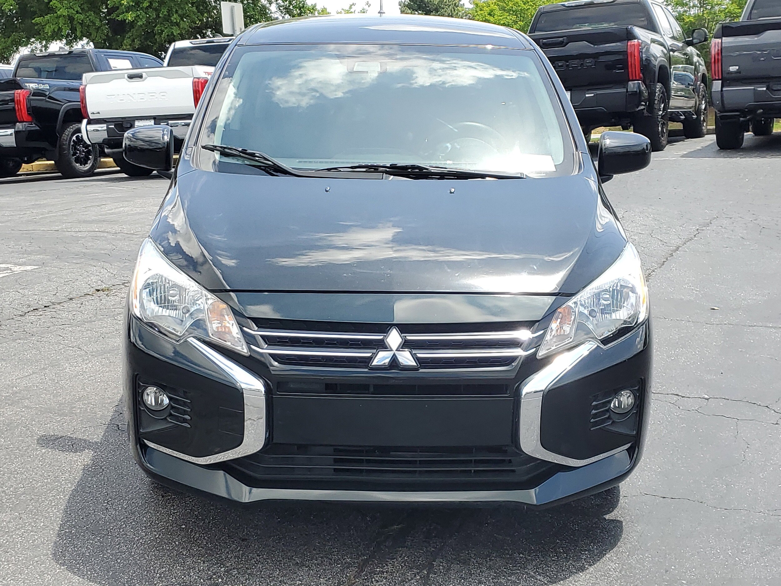 2023 Mitsubishi Mirage LE photo 2