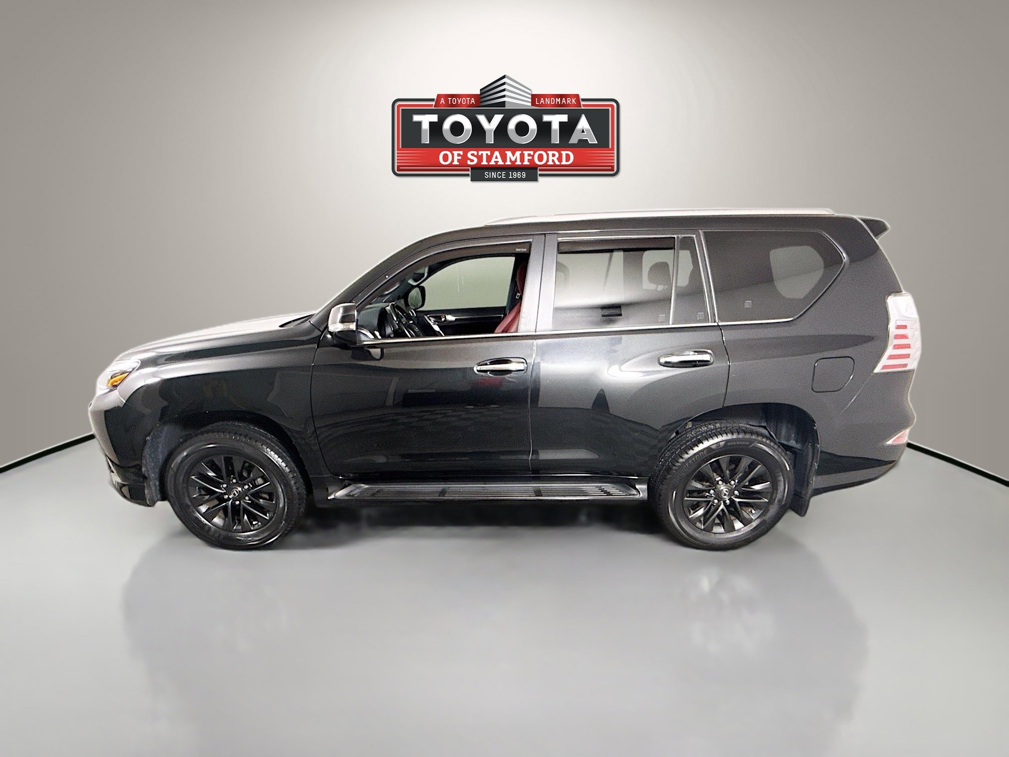 2022 Lexus GX 460 Premium photo 3