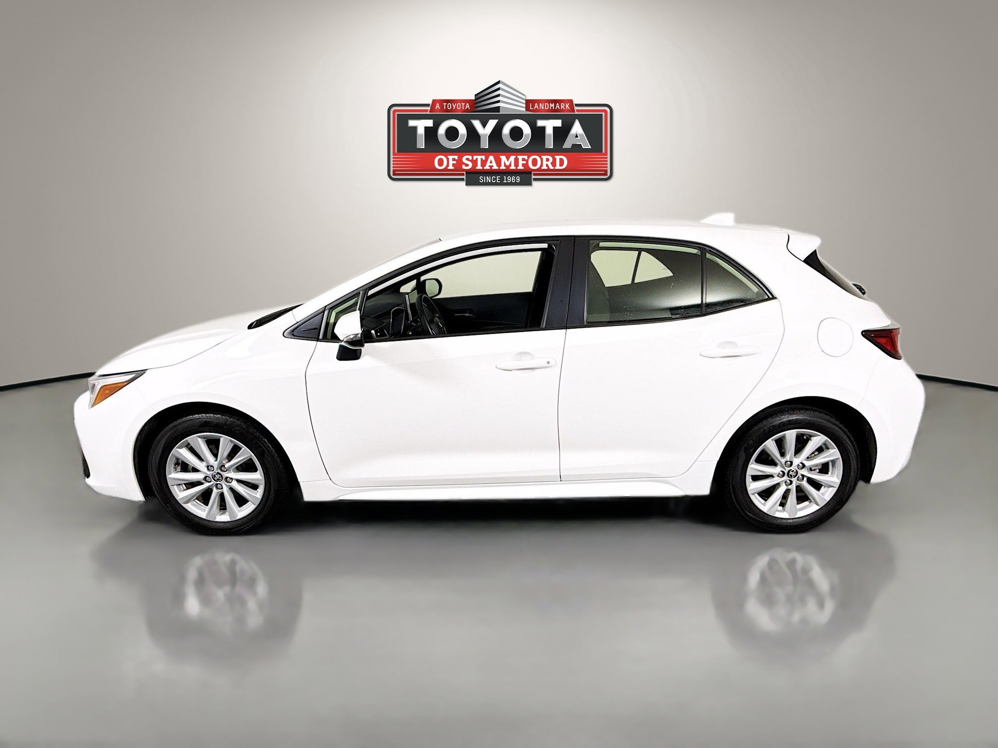 2023 Toyota Corolla SE photo 4