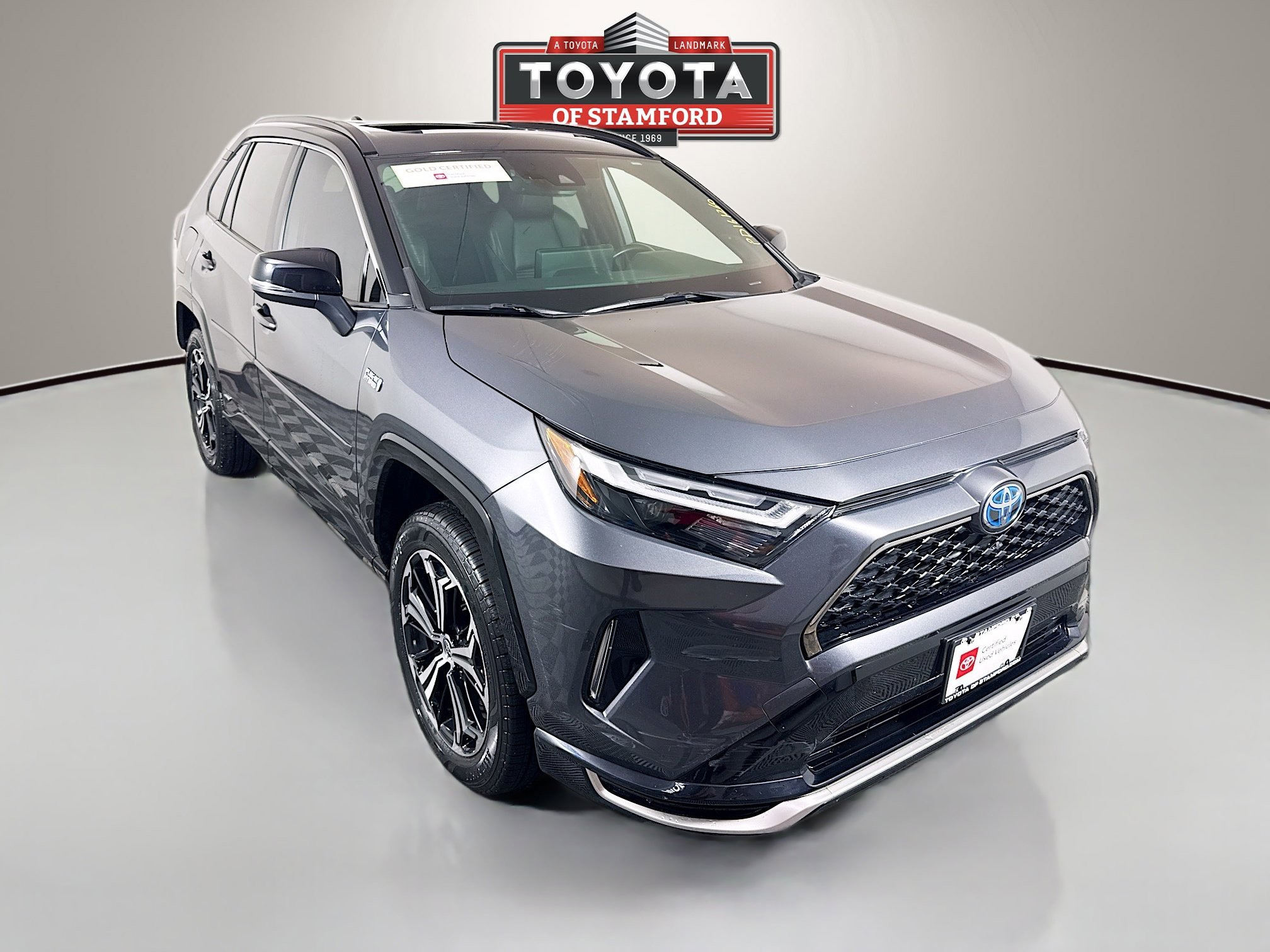 2023 Toyota RAV4 XSE's photo