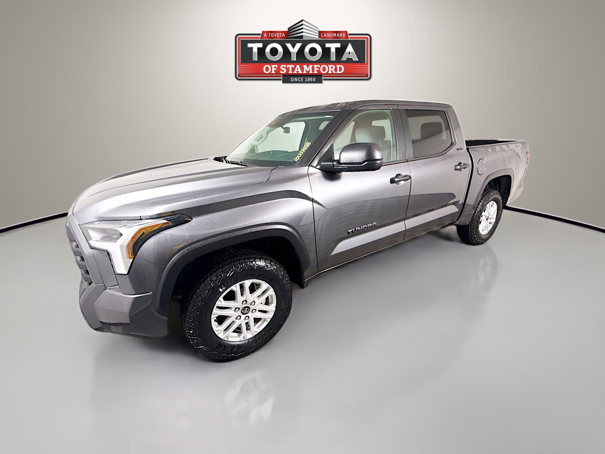 2024 Toyota Tundra SR5 photo 2