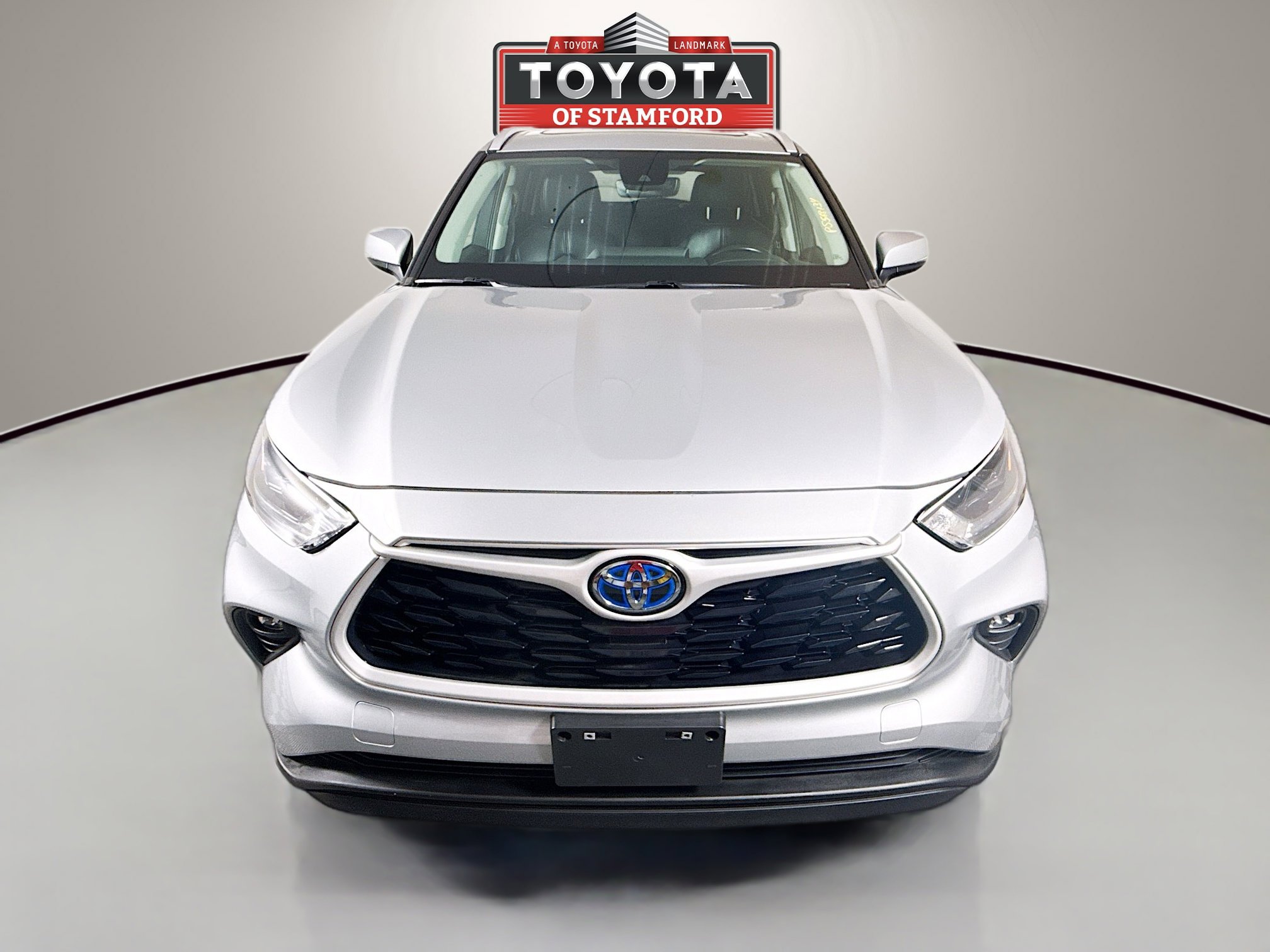2023 Toyota Highlander Hybrid XLE photo 2