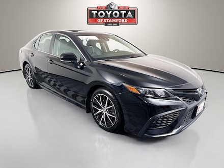2023 Toyota Camry SE Sedan