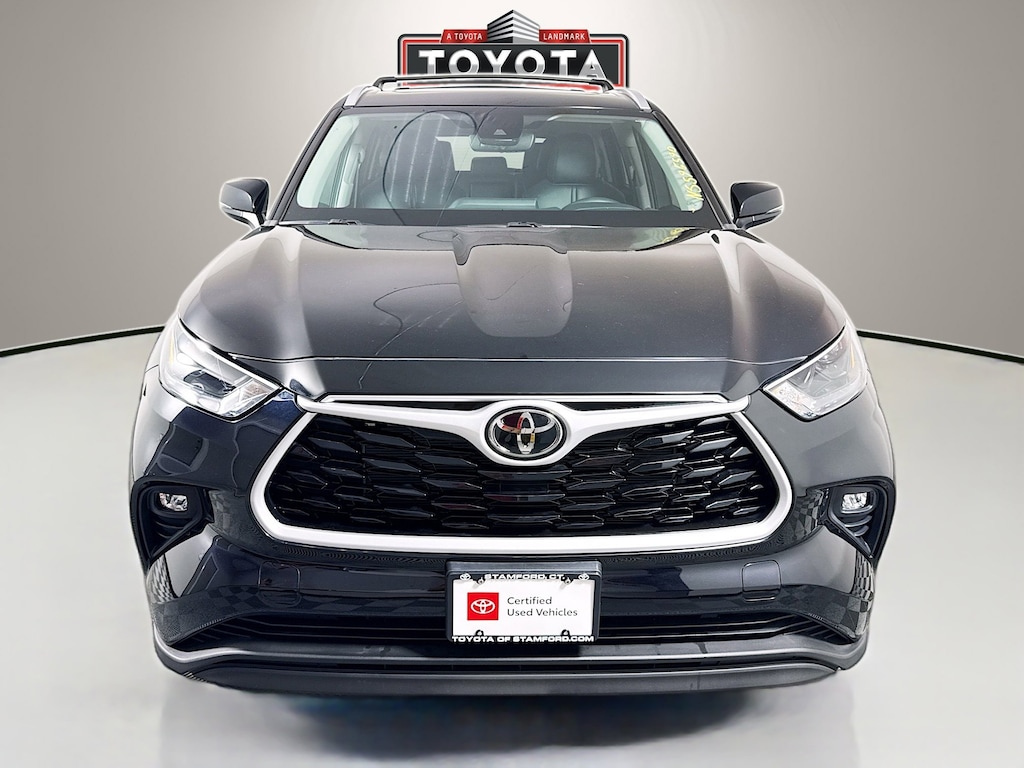 Used 2022 Toyota Highlander XLE SUV