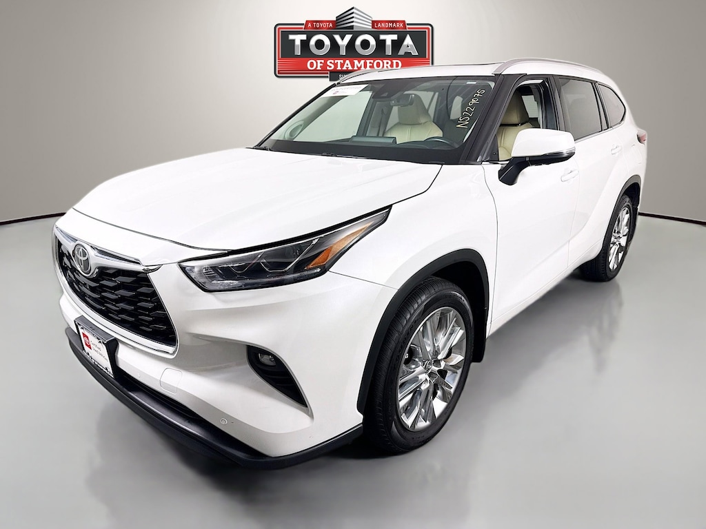 Certified 2022 Toyota Highlander Limited SUV