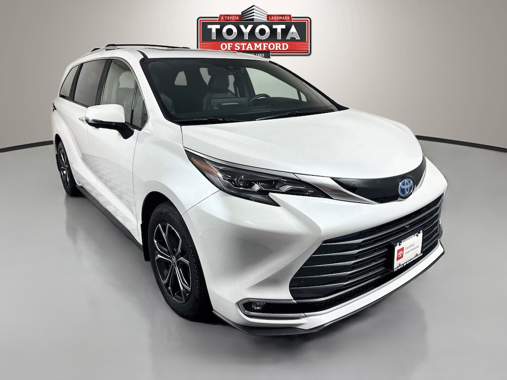 Certified 2025 Toyota Sienna Platinum Van Passenger Van