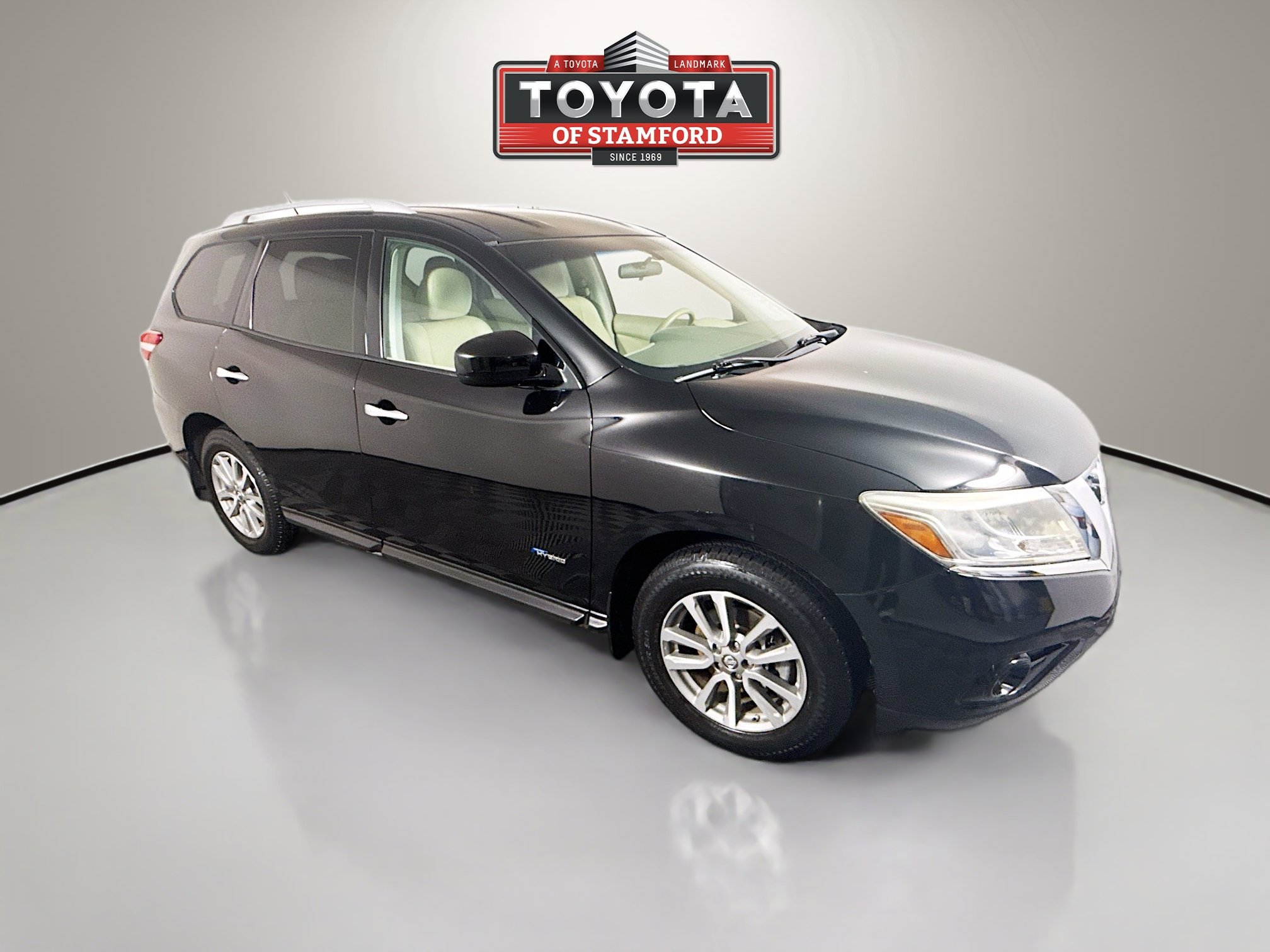 2014 Nissan Pathfinder Hybrid
