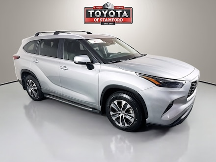 2024 Toyota Highlander Hybrid XLE SUV