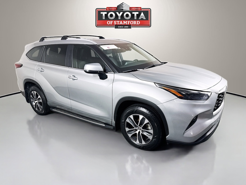Certified 2024 Toyota Highlander Hybrid XLE SUV
