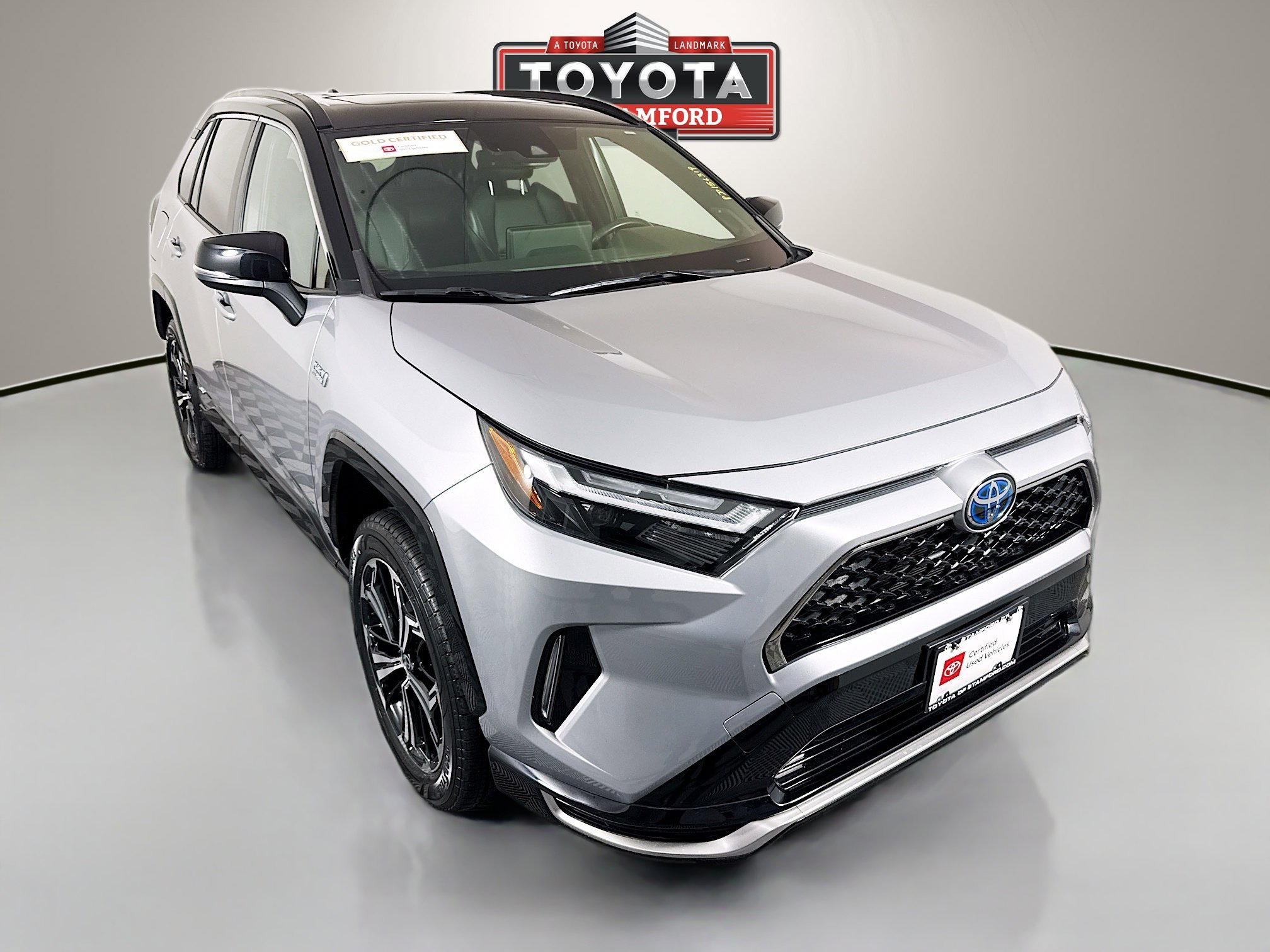 2023 Toyota RAV4 XSE's photo