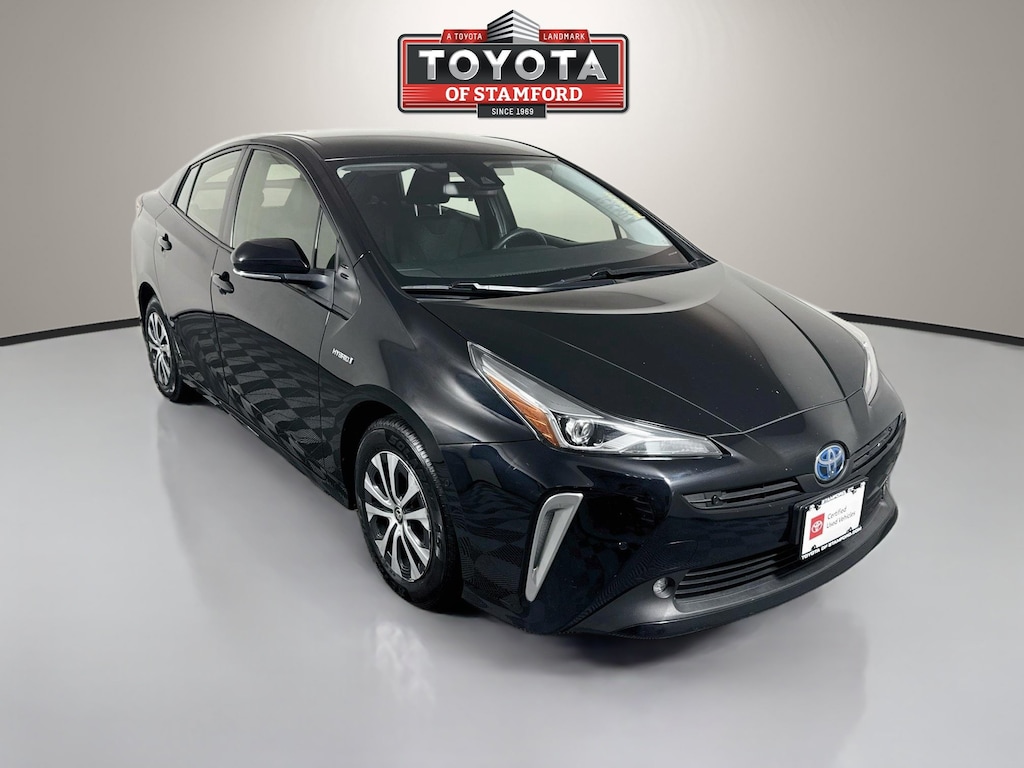 Certified 2021 Toyota Prius LE Hatchback