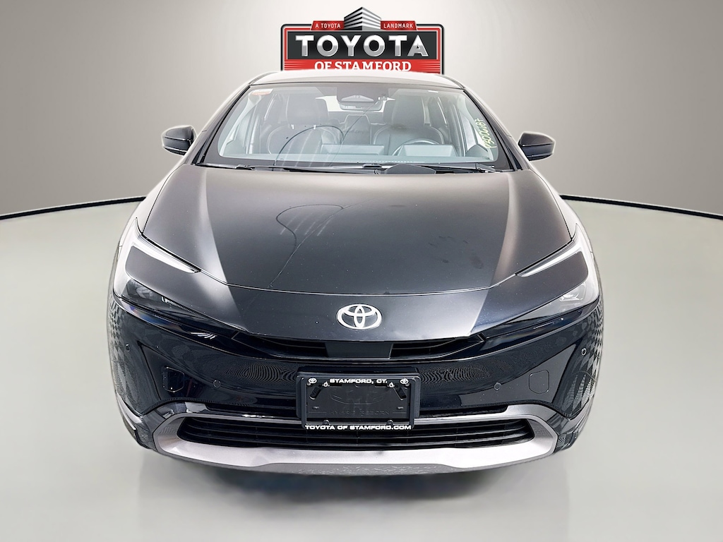 Used 2023 Toyota Prius XLE Hatchback