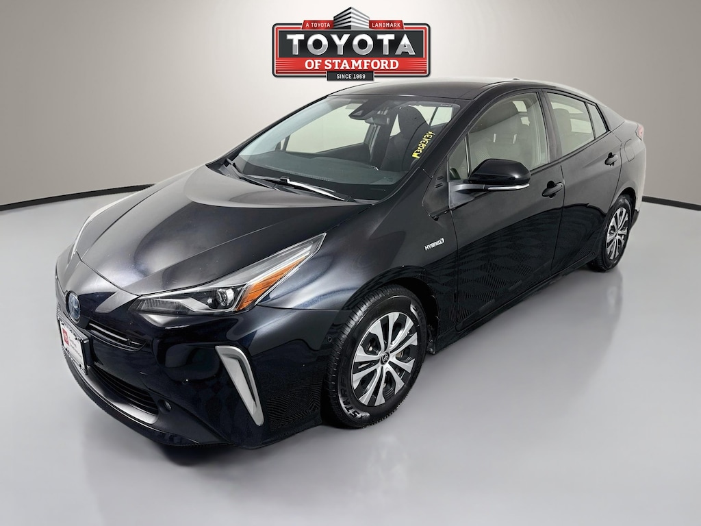 Certified 2021 Toyota Prius LE Hatchback