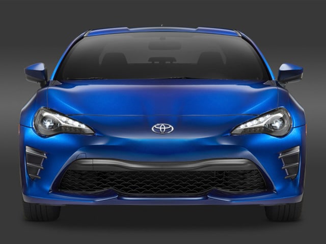 2018 Toyota 86 vs. 2018 Ford Fiesta