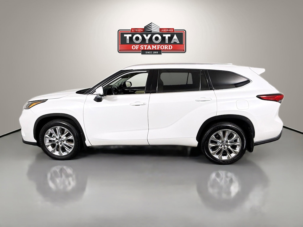 Certified 2022 Toyota Highlander Limited SUV