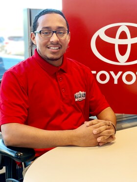 Staff member Erick Rivera from 15a0977146e9