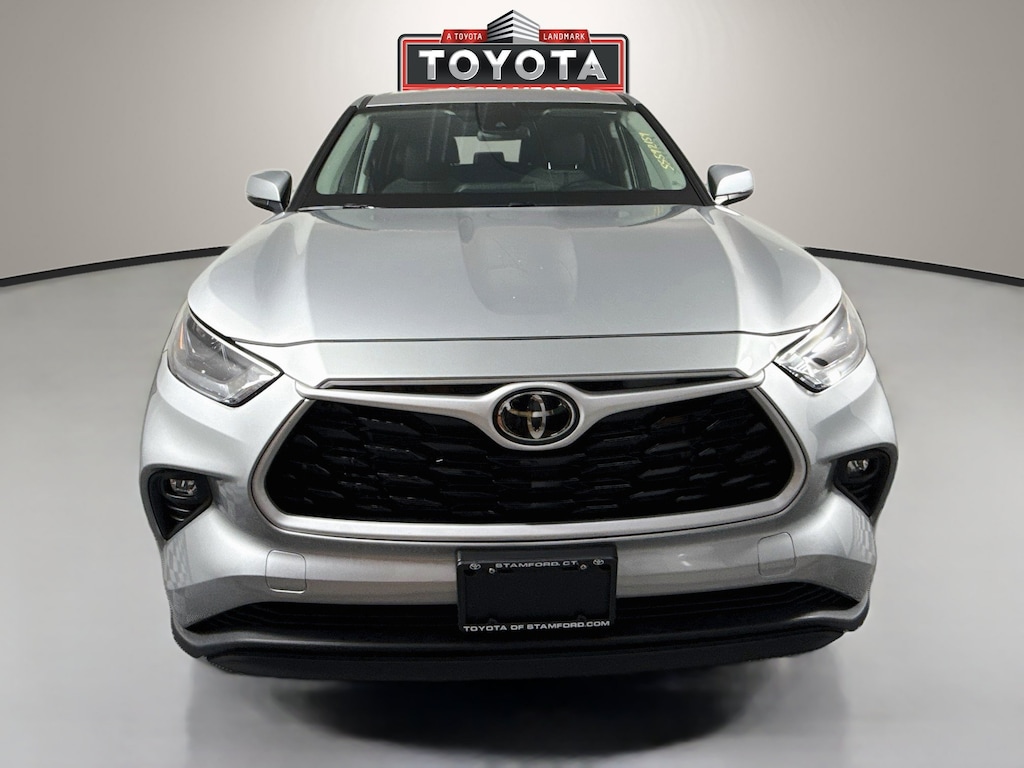 Certified 2025 Toyota Highlander SUV