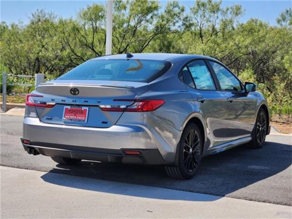 New 2026 Toyota Camry SE Front-Wheel Drive Sedan