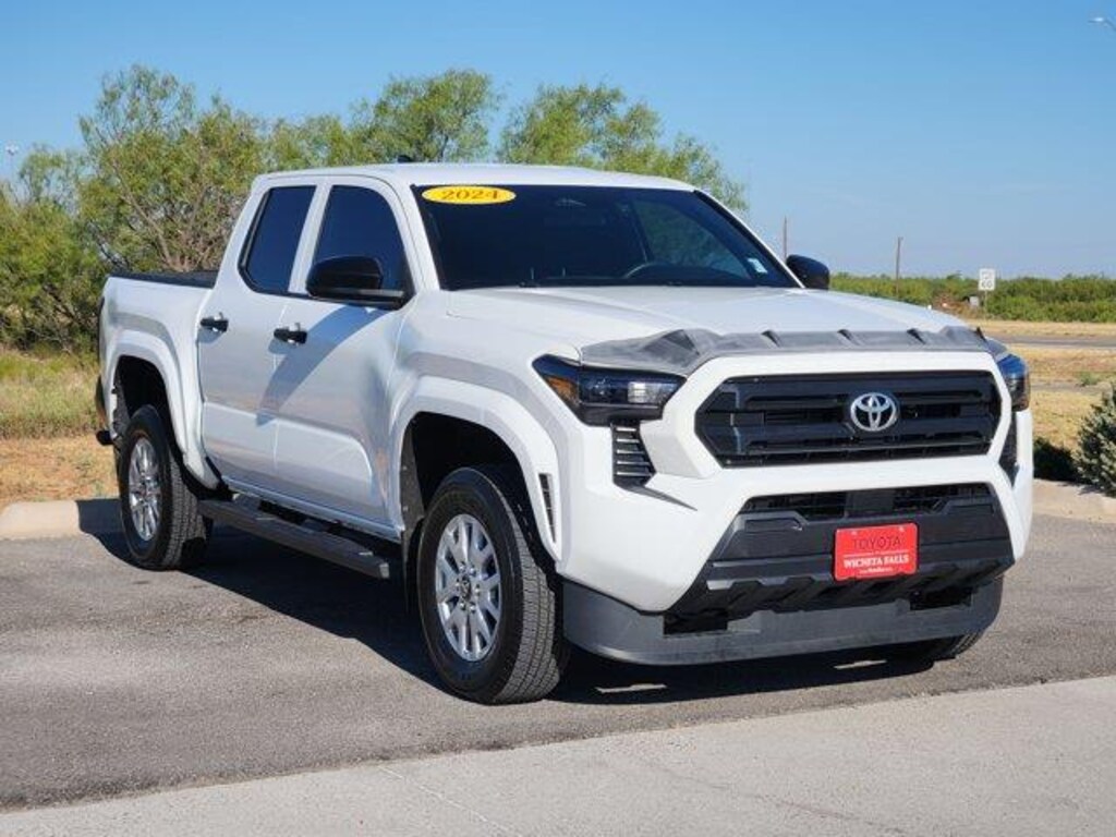 Used 2024 Toyota Tacoma SR 4x4 Double Cab 5 ft. box