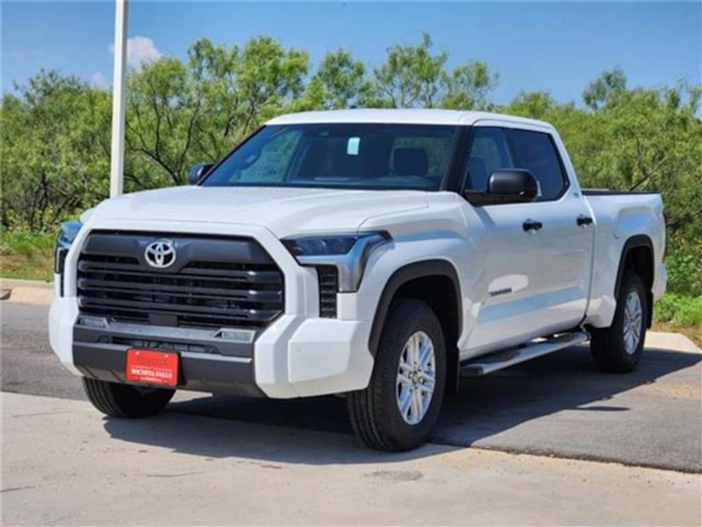 New 2025 Toyota Tundra SR5 (A10) 4x4 CrewMax 6.5 ft. box 157.7 in. WB