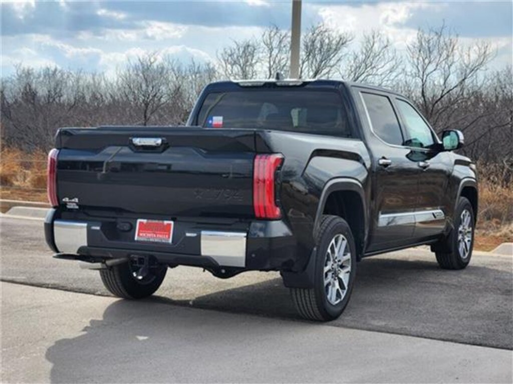 New 2026 Toyota Tundra 1794 Edition 4x4 CrewMax 5.5 ft. box 145.7 in. WB