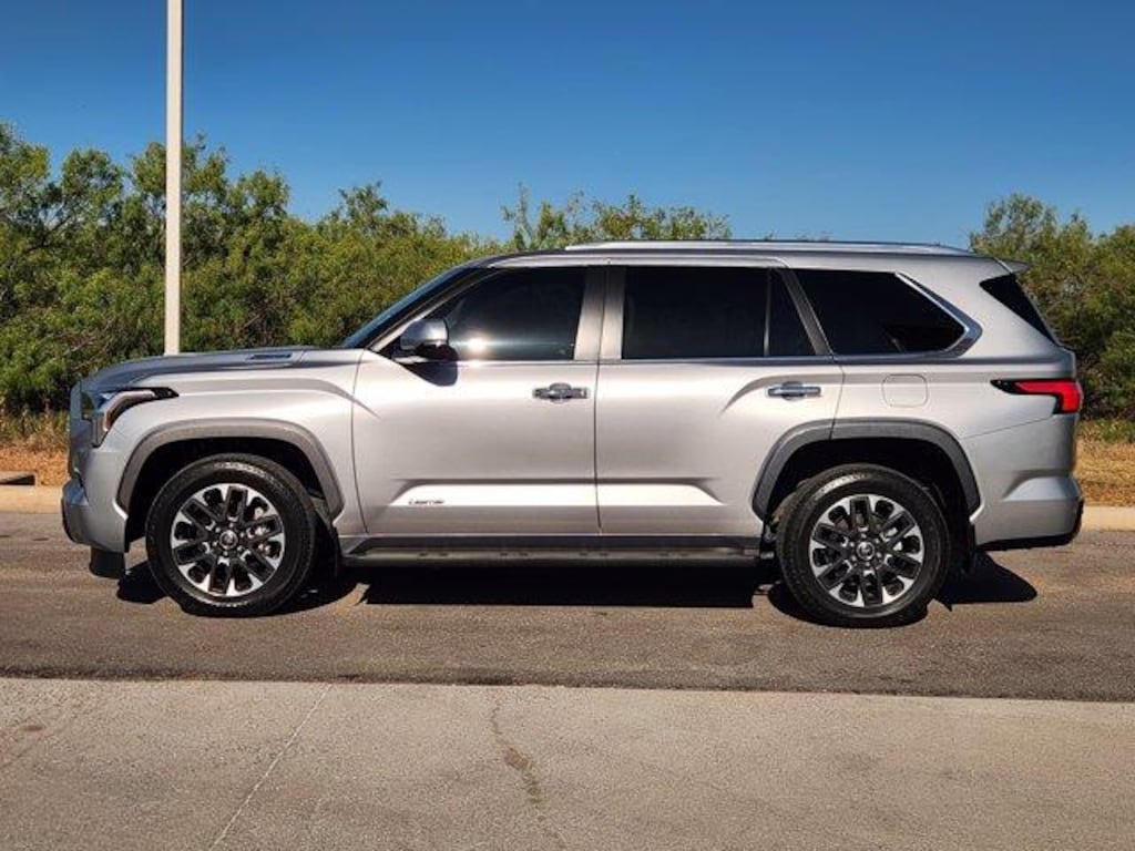 Used 2024 Toyota Sequoia Limited (A10) 4x2