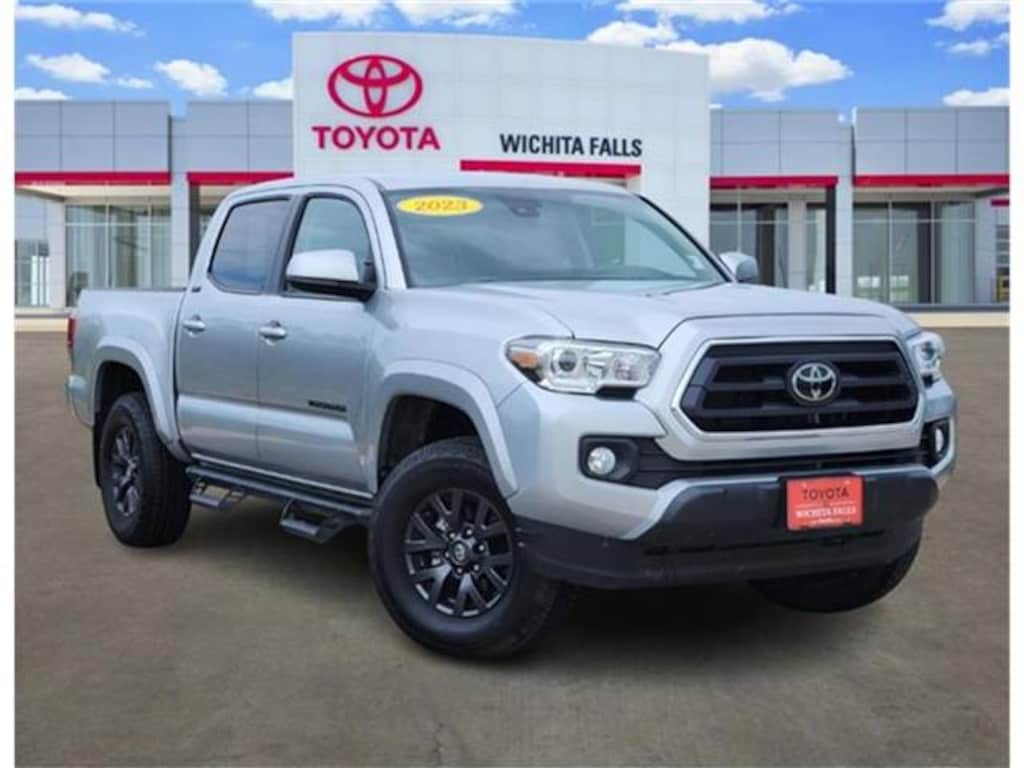 Used 2023 Toyota Tacoma SR5 V6 4x2 Double Cab 5 ft. box 127.4 in. WB