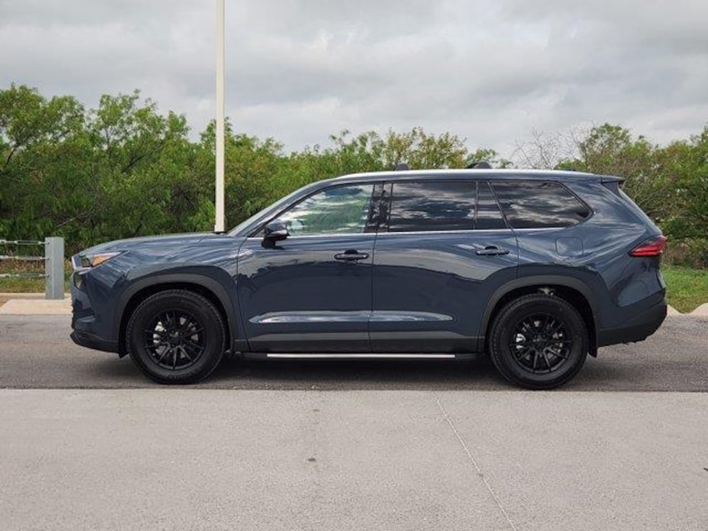 Used 2026 Toyota Grand Highlander XLE All-Wheel Drive
