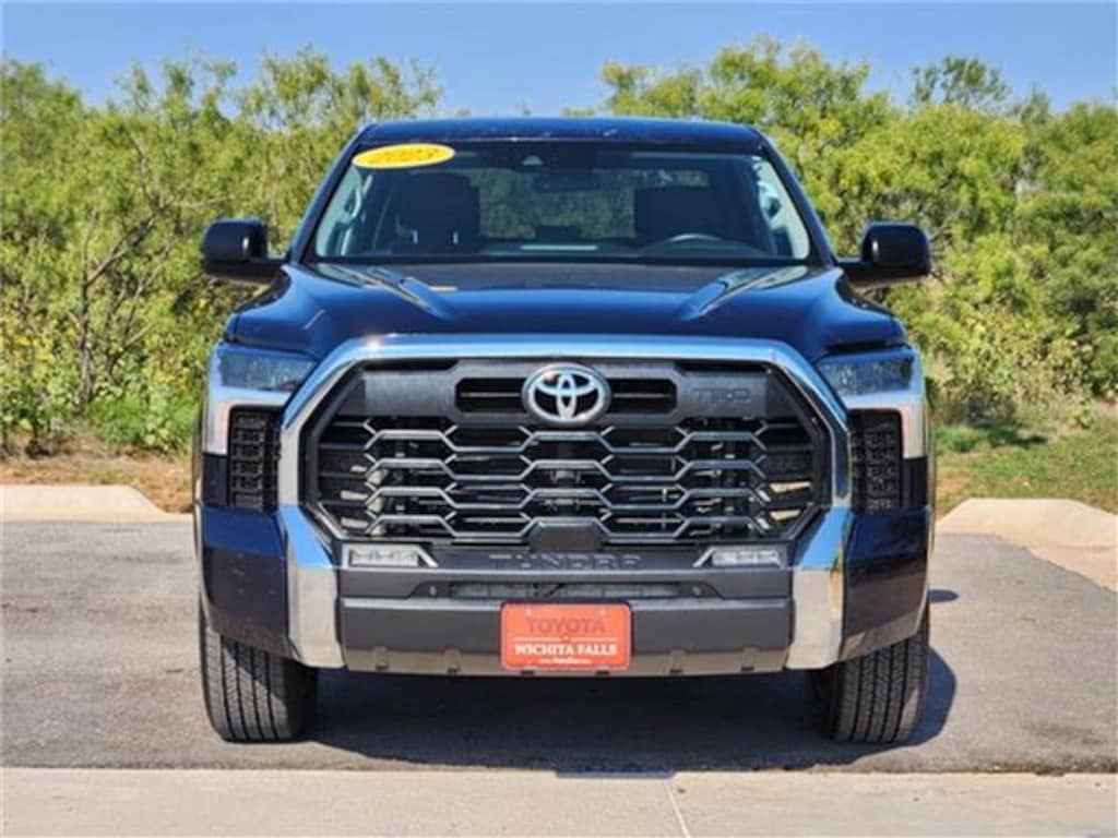 Used 2023 Toyota Tundra SR5 (A10) 4x4 CrewMax 6.5 ft. box 157.7 in. WB