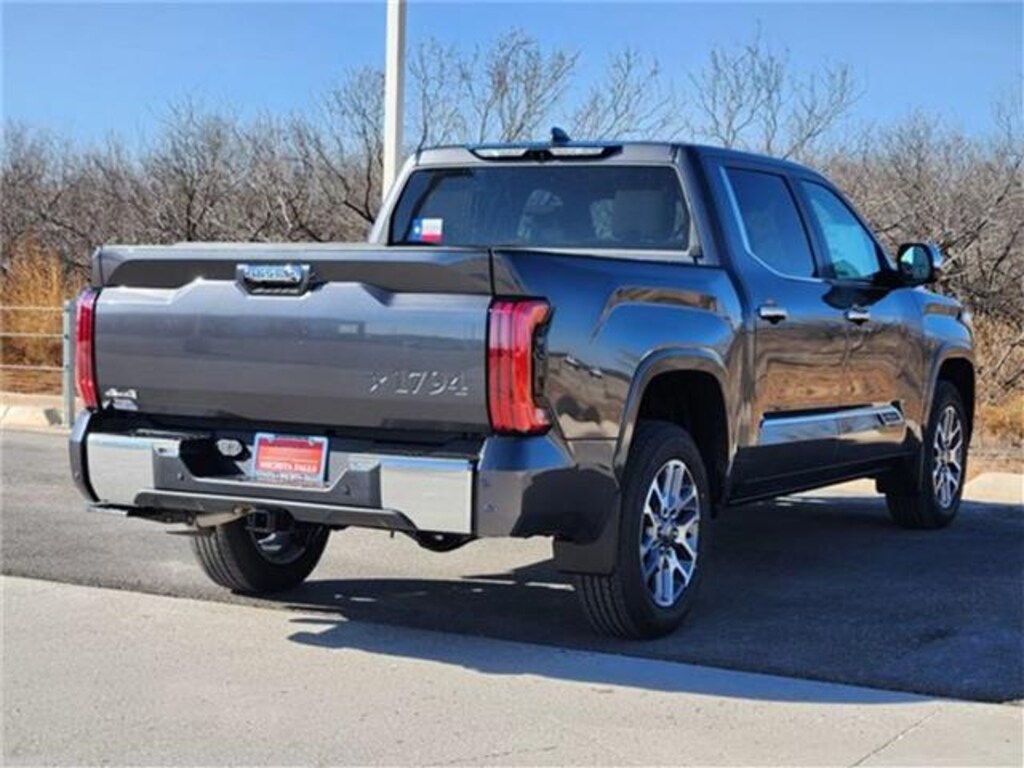 New 2026 Toyota Tundra 1794 Edition 4x4 CrewMax 5.5 ft. box 145.7 in. WB